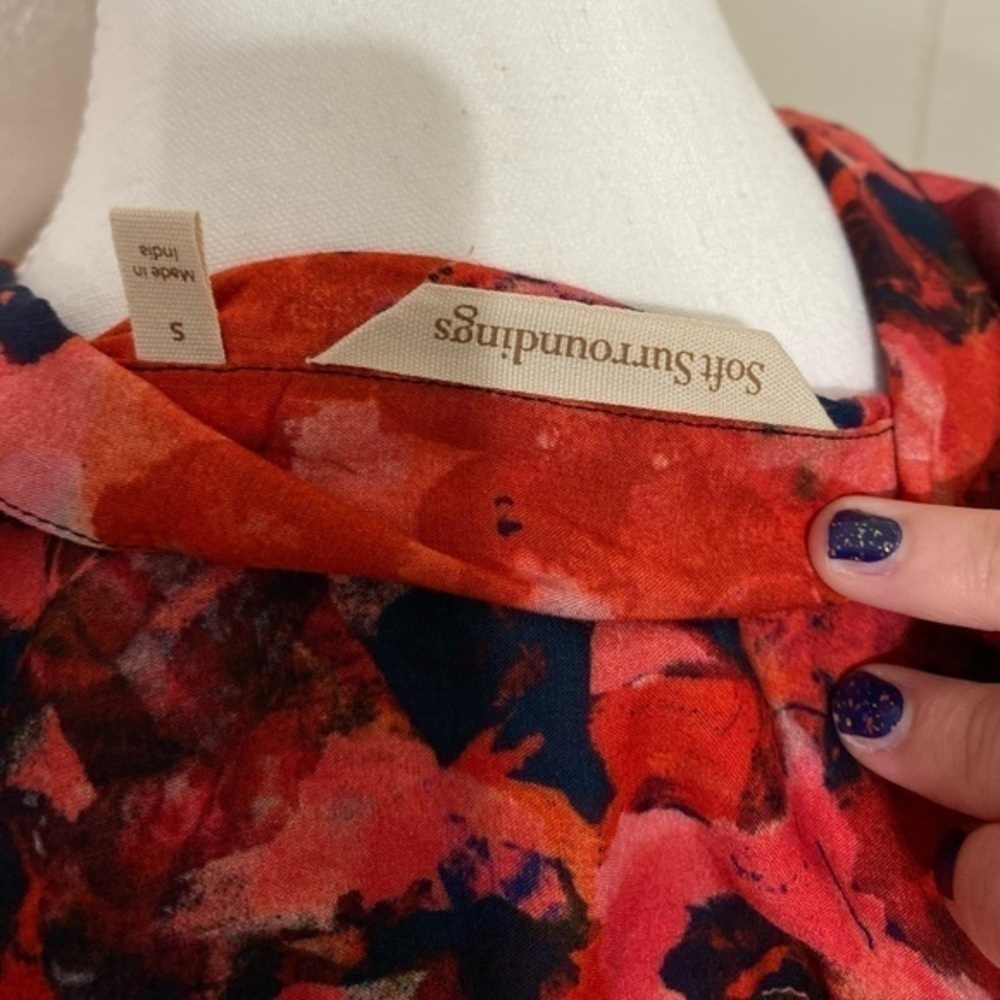Soft Surroundings Rioja Crossover Wrap Red/Pink Blouse Size Small - Picture 3 of 10